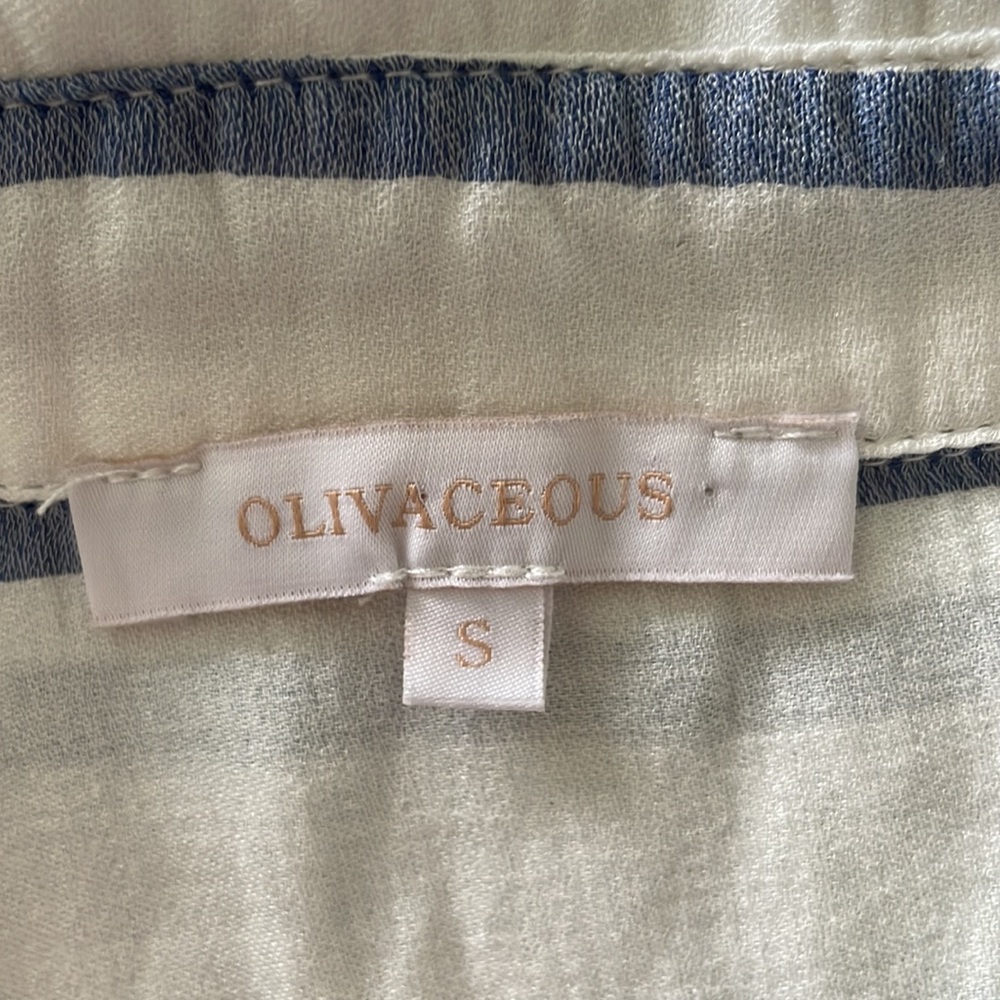 OLIVACEOUS - Picture 4 of 14